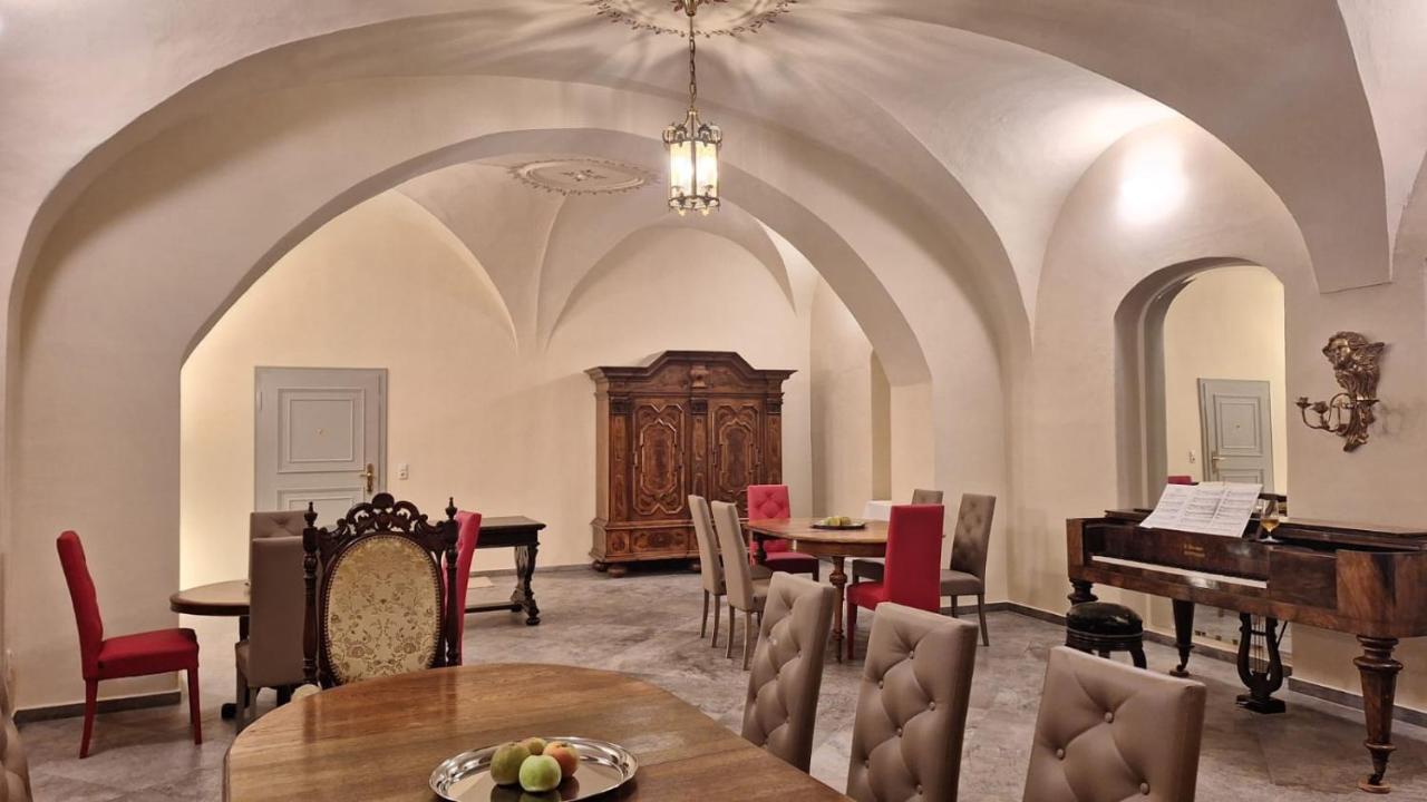 Stadtpalais Familien-Suite 4 Zimmer Mit Galerie Maximal 6 Personen Bautzen Esterno foto